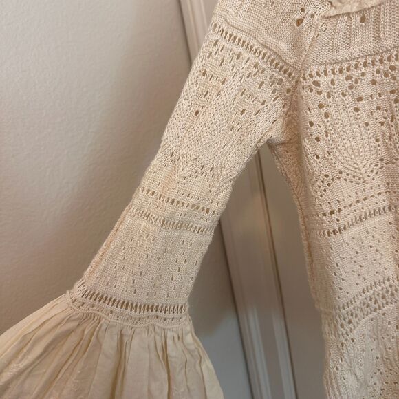 Free People Women’s Lace Once Upon a Time Ivory Top Sz XS Oversized Crochet Boho - Picture 6 of 9